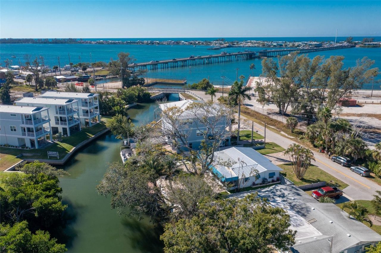 4311 126th Street W, Cortez, FL 34215 Photo