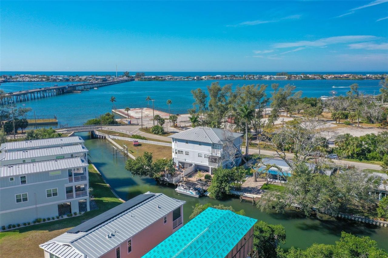 4311 126th Street W, Cortez, FL 34215 Photo