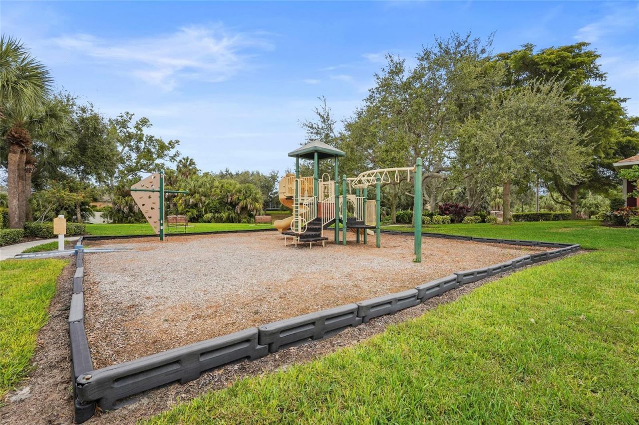 3628 Summerwind Circle, Bradenton, FL 34209 Photo
