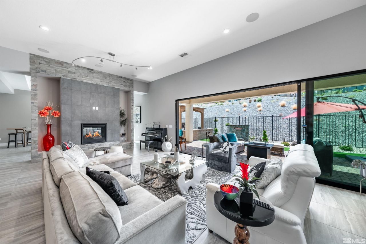 3028 Amethyst Hills Drive, Reno, NV 89521 Photo