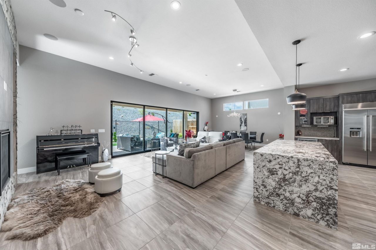 3028 Amethyst Hills Drive, Reno, NV 89521 Photo