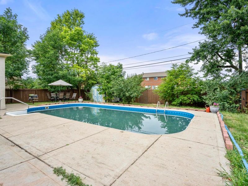 5733 Satinwood Drive, Columbus, OH 43229 Photo 48