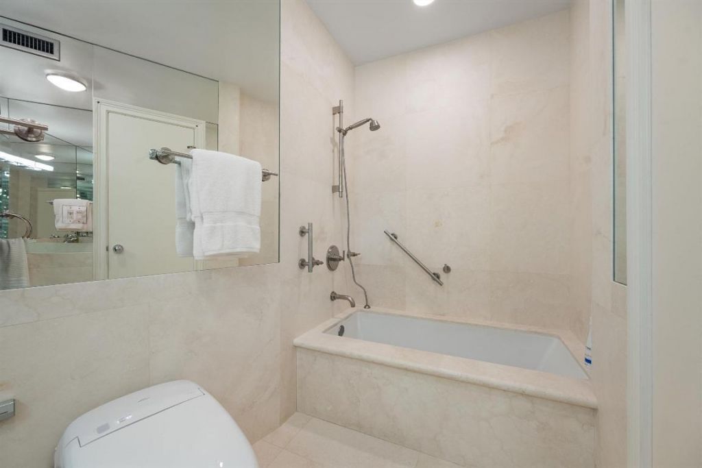 44 Cocoanut Row, Unit 514a, Palm Beach, FL 33480 Photo