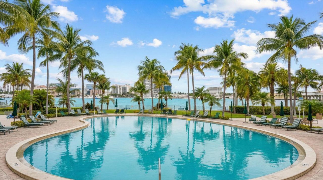 44 Cocoanut Row, Unit 514a, Palm Beach, FL 33480 Photo