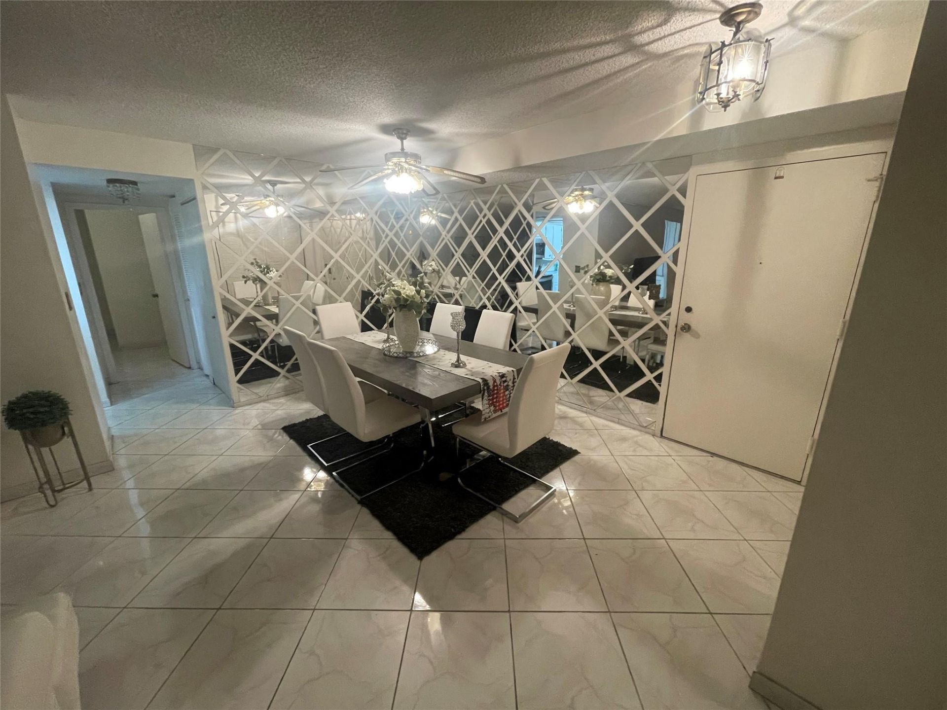 251 174th St, Unit 220, Sunny Isles Beach, FL 33160 Photo