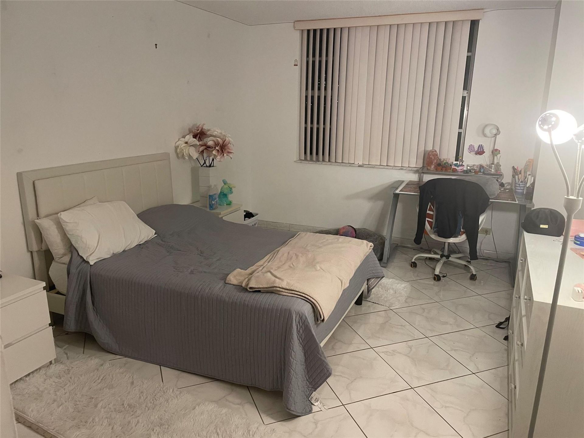 251 174th St, Unit 220, Sunny Isles Beach, FL 33160 Photo