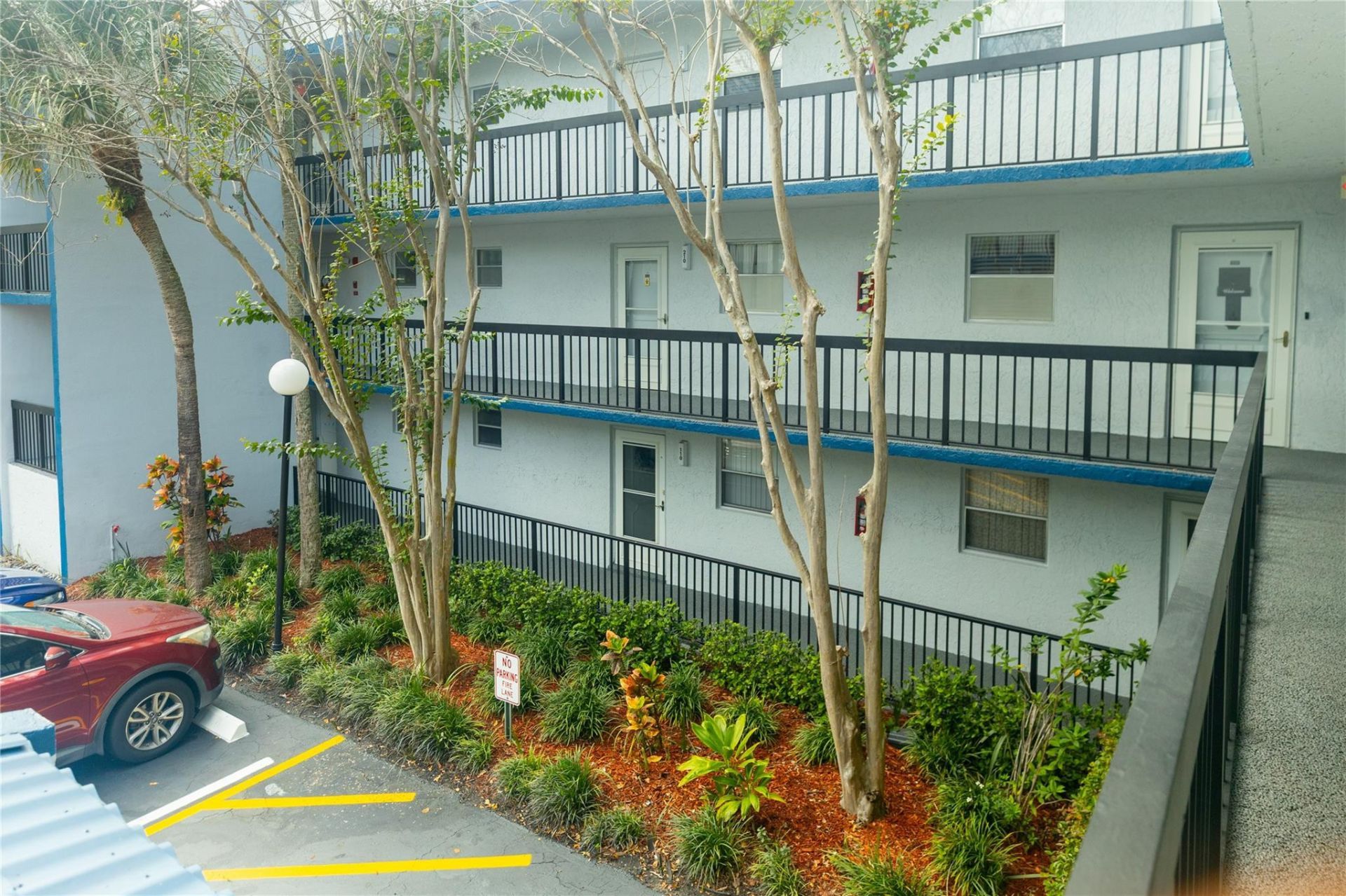 3140 Holiday Springs Boulevard, Unit 9-210, Margate, FL 33063 Photo