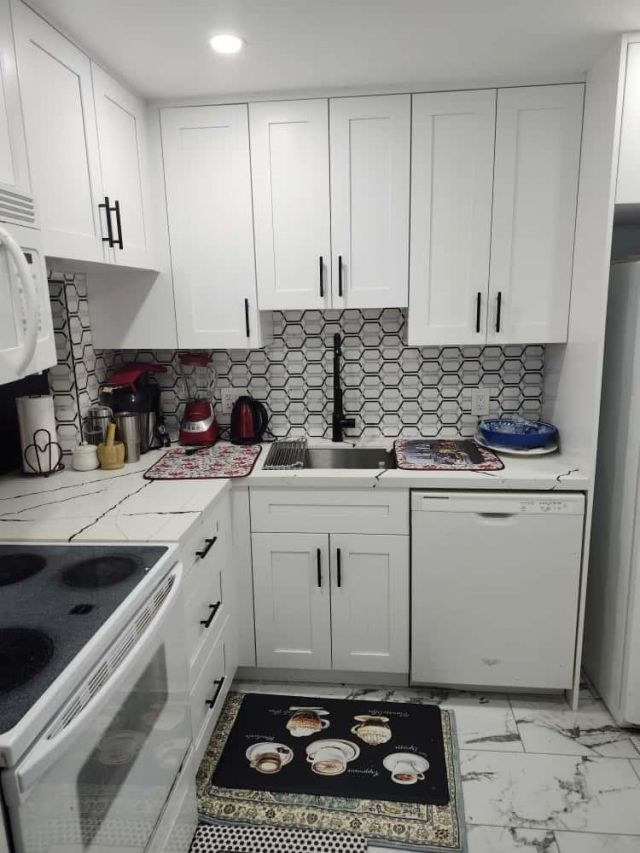 3140 Holiday Springs Boulevard, Unit 9-210, Margate, FL 33063 Photo