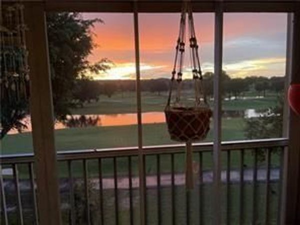 300 SW 130th Terrace, Unit B312, Pembroke Pines, FL 33027