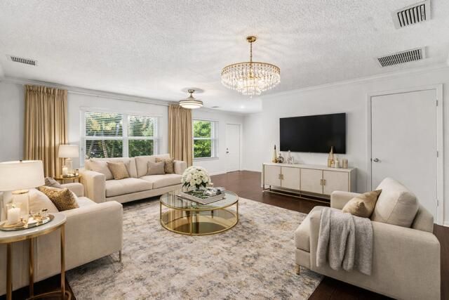 368 Plymouth Road, West Palm Beach, FL 33405 Photo