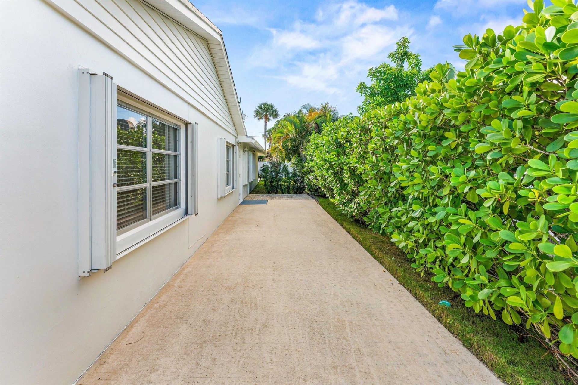 368 Plymouth Road, West Palm Beach, FL 33405 Photo