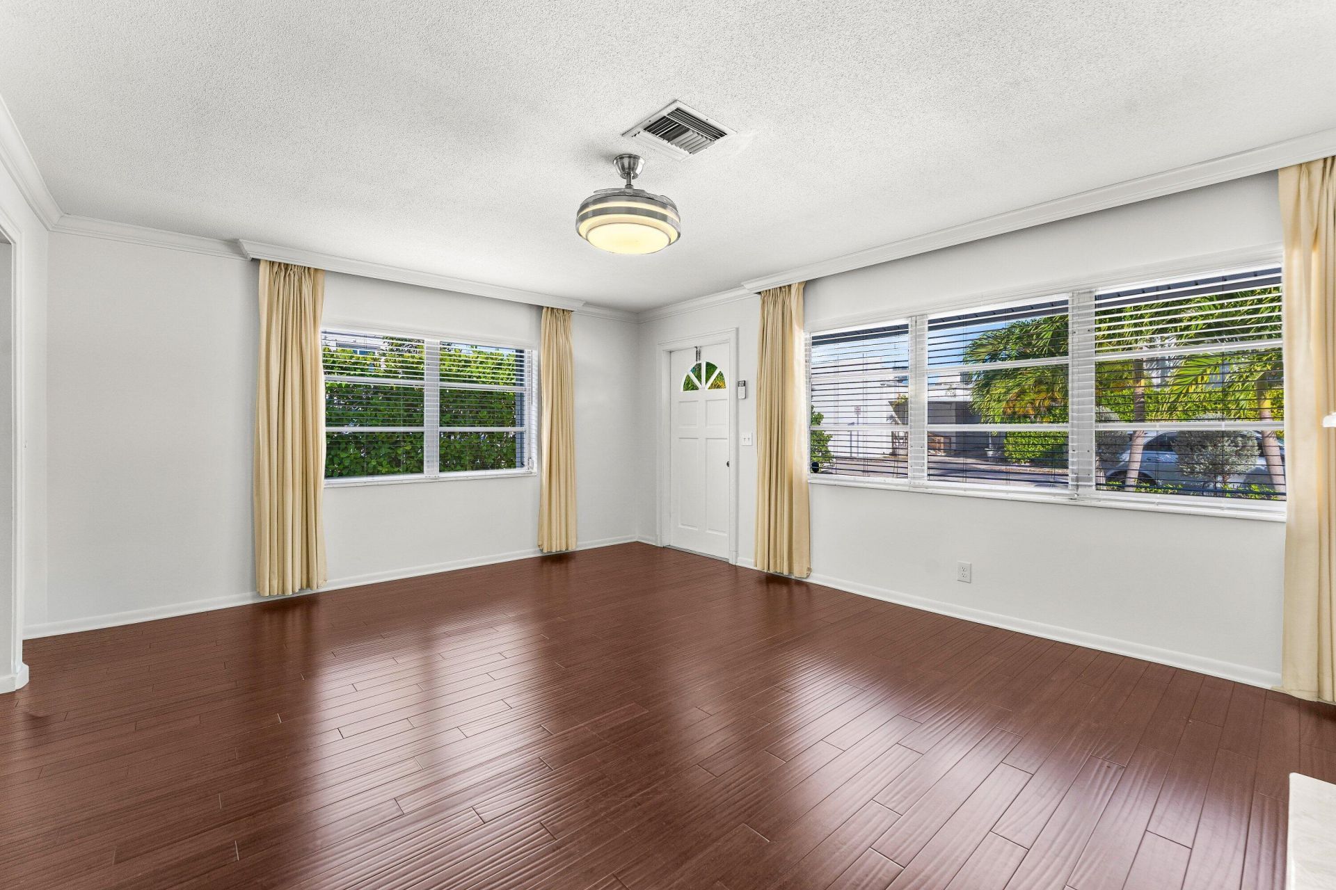 368 Plymouth Road, West Palm Beach, FL 33405 Photo