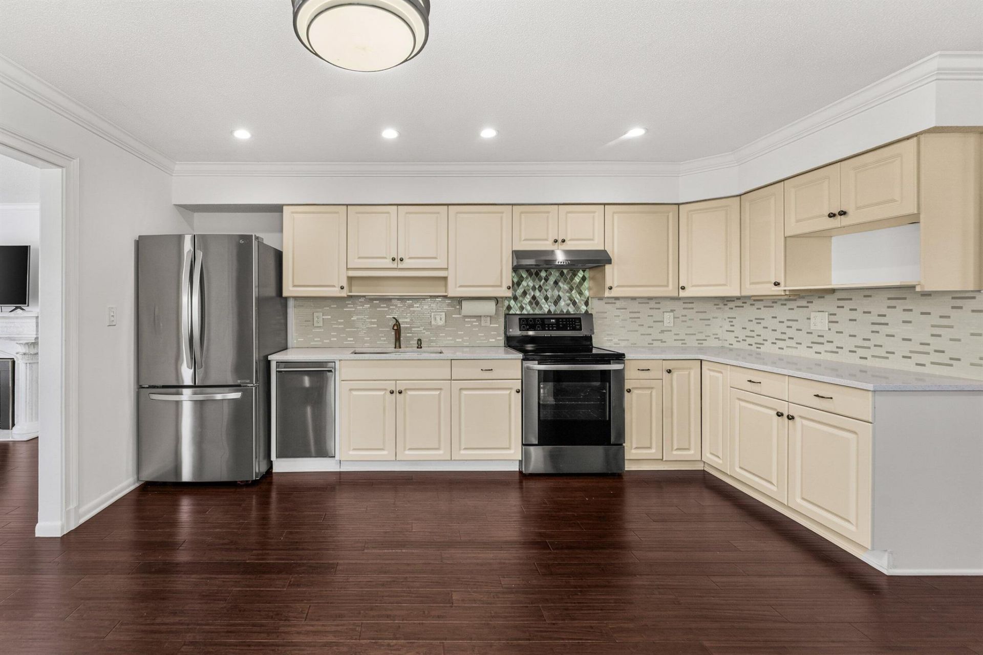 368 Plymouth Road, West Palm Beach, FL 33405 Photo