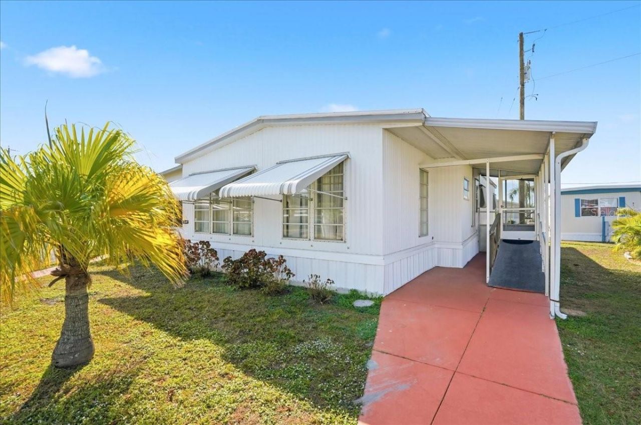 3301 Evelyn Drive, Ellenton, FL 34222 Photo