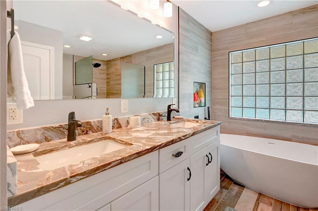 27297 Buccaneer Dr, Bonita Springs, FL 34135 Photo