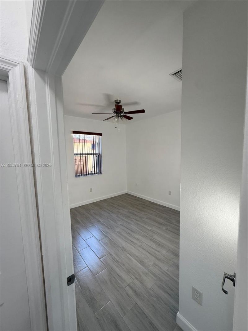 9248 SW 170th Pl, Unit 9248, Miami, FL 33196 Photo