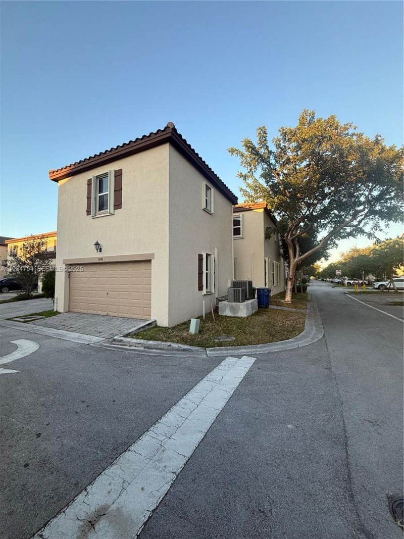 9248 SW 170th Pl, Unit 9248, Miami, FL 33196 Photo