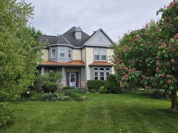 5971 Creekview Court, Ann Arbor, MI 48108