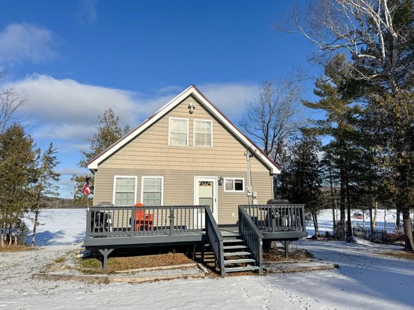 69 Shady Lane, Lincoln, ME 04457