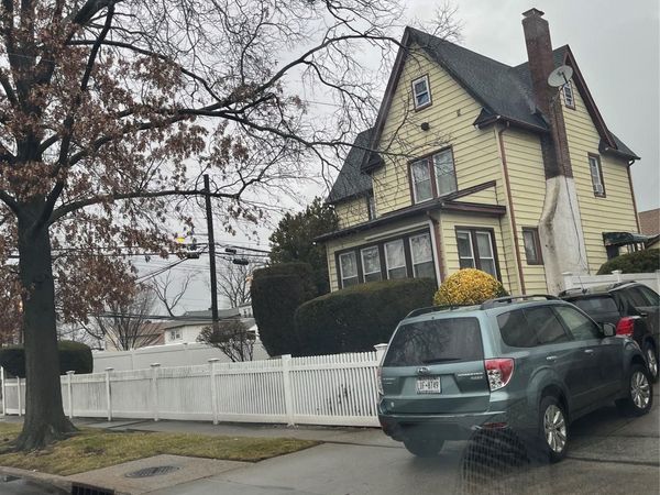 548 Albemarle Road, Cedarhurst, NY 11516