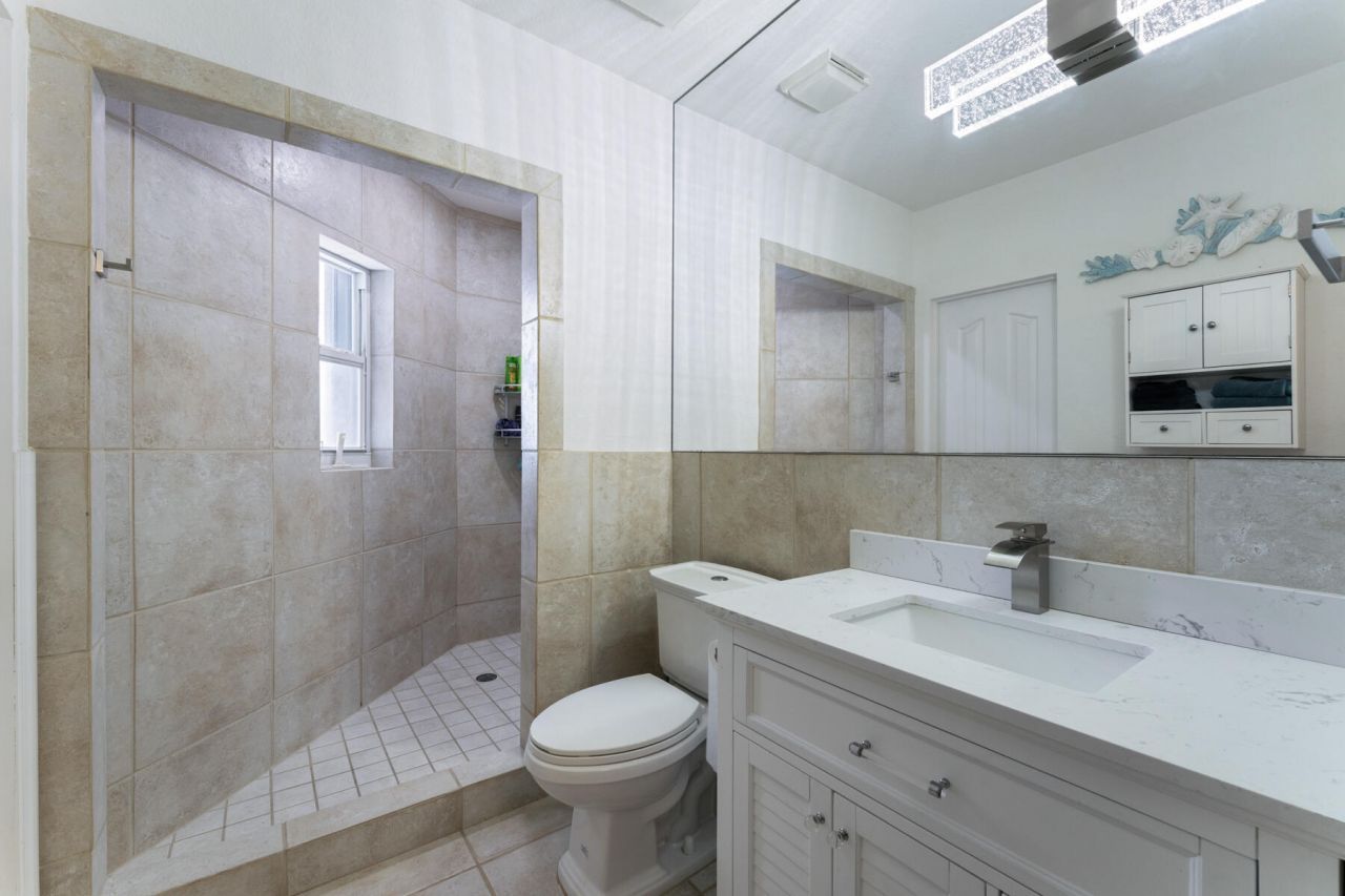 54 Mutiny Place, Key Largo, FL 33037 Photo