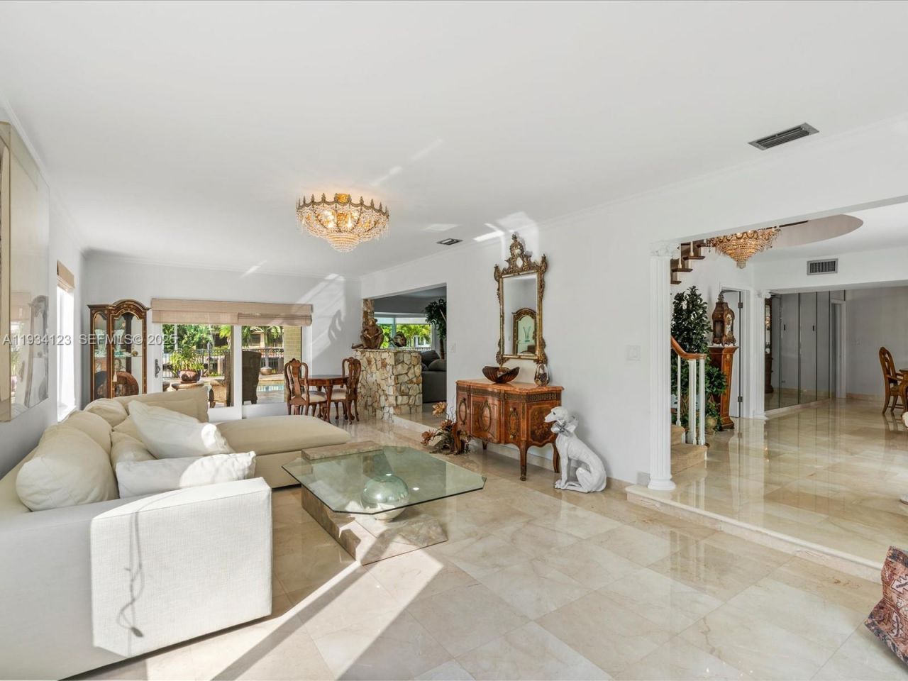 624 Palm Dr, Hallandale Beach, FL 33009 Photo