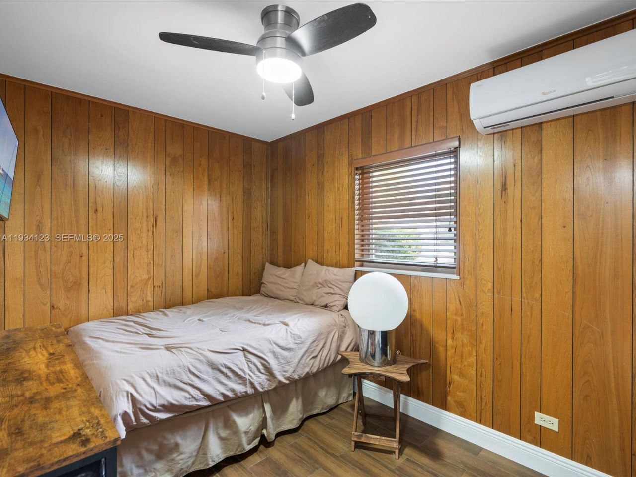 624 Palm Dr, Hallandale Beach, FL 33009 Photo