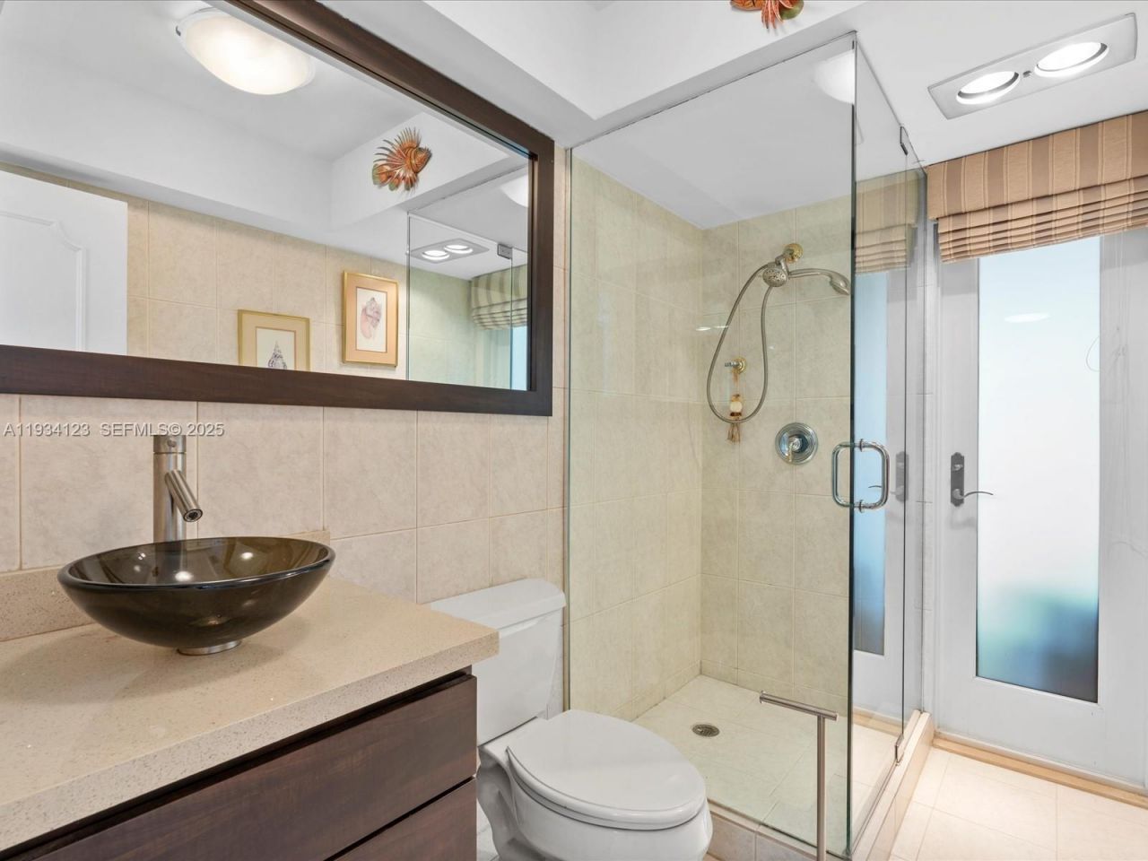 624 Palm Dr, Hallandale Beach, FL 33009 Photo