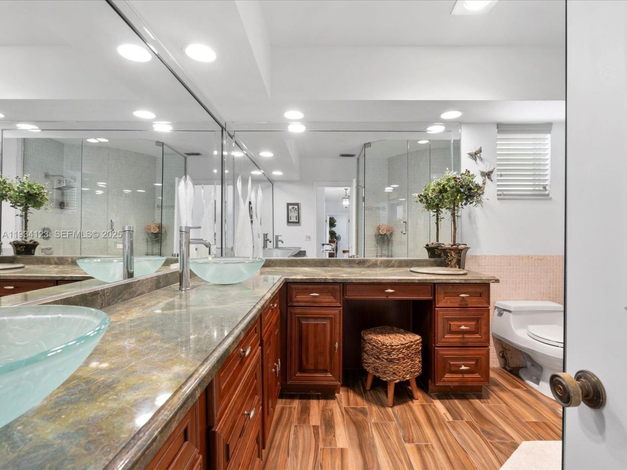 624 Palm Dr, Hallandale Beach, FL 33009 Photo