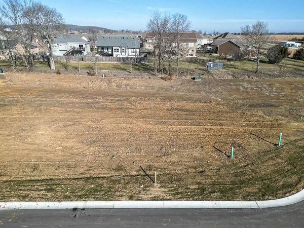 Lot 4 Stonecreek Avenue, Tonganoxie, KS 66086
