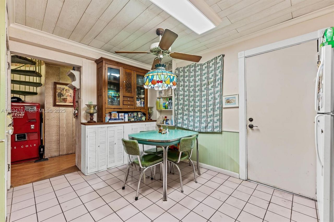 620 Tennis Club Dr, Unit 110, Fort Lauderdale, FL 33311 Photo