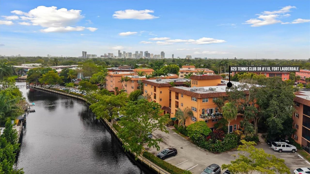 620 Tennis Club Dr, Unit 110, Fort Lauderdale, FL 33311 Photo