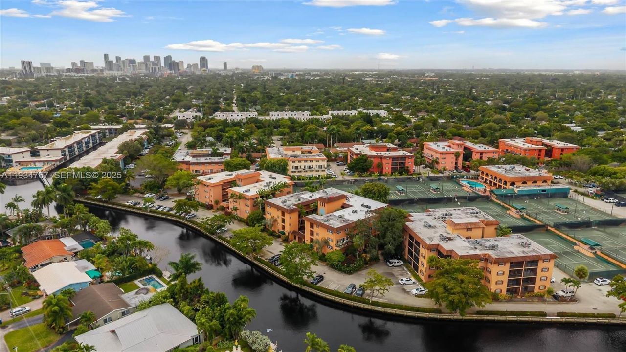 620 Tennis Club Dr, Unit 110, Fort Lauderdale, FL 33311 Photo