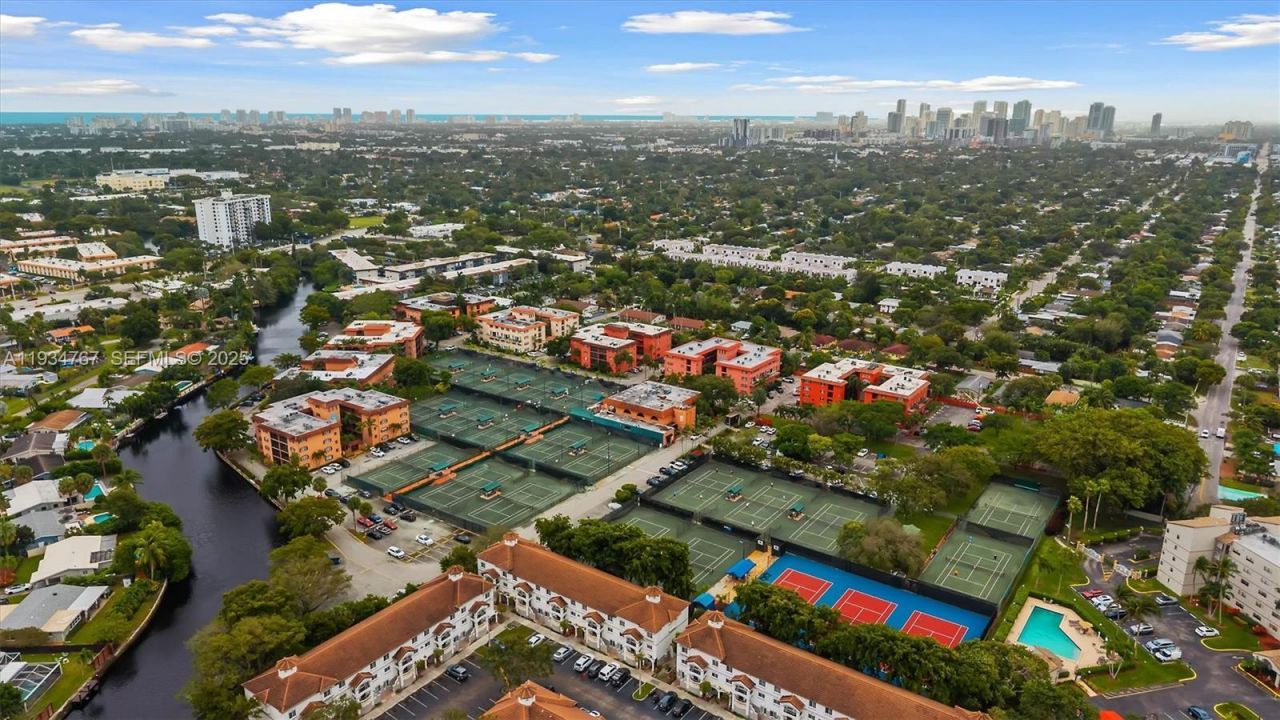 620 Tennis Club Dr, Unit 110, Fort Lauderdale, FL 33311 Photo