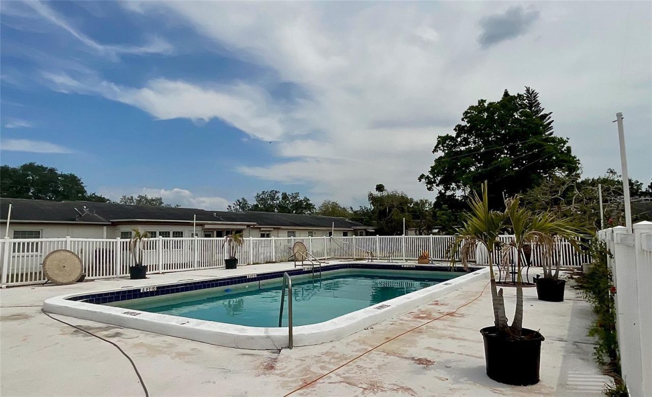 1020 85th Avenue N, Unit 222, Saint Petersburg, FL 33702 Photo