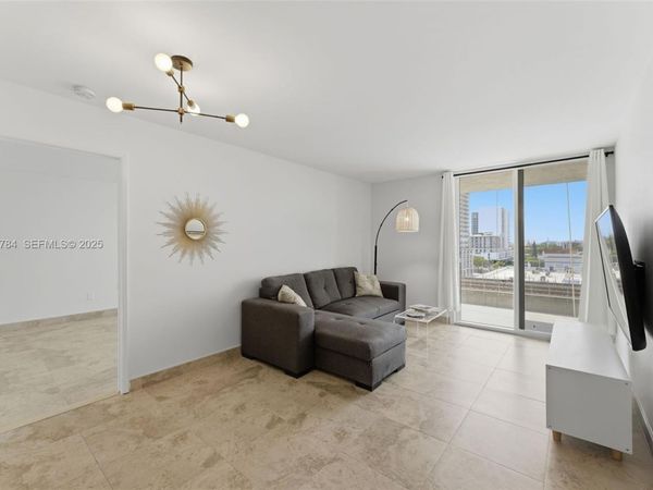 850 N Miami Ave, Unit W-806, Miami, FL 33136