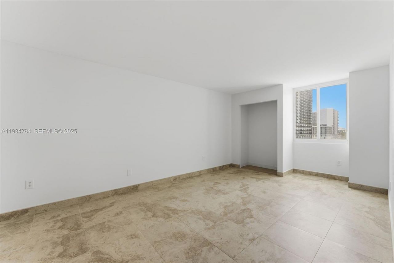 850 N Miami Ave, Unit W-806, Miami, FL 33136 Photo