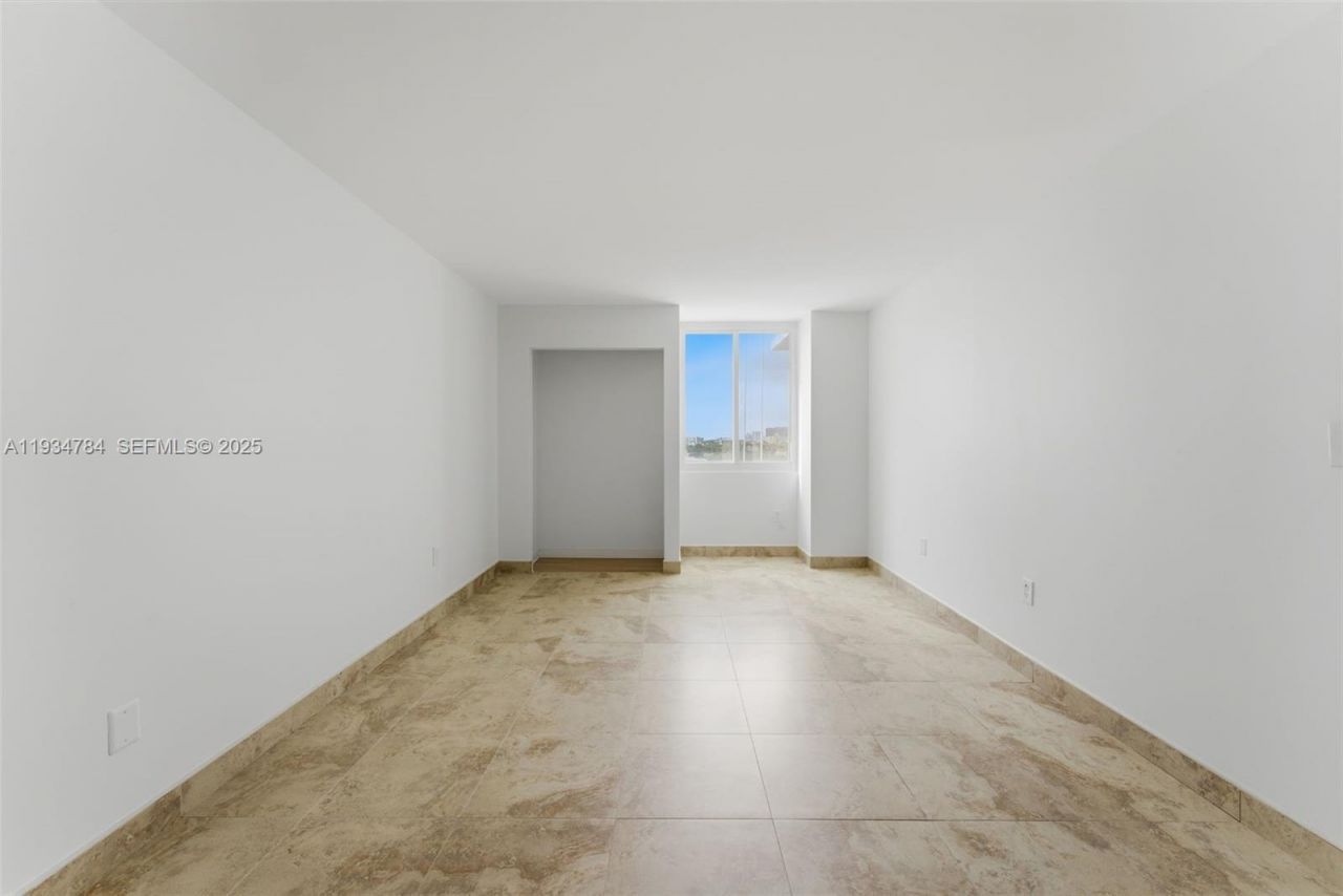 850 N Miami Ave, Unit W-806, Miami, FL 33136 Photo