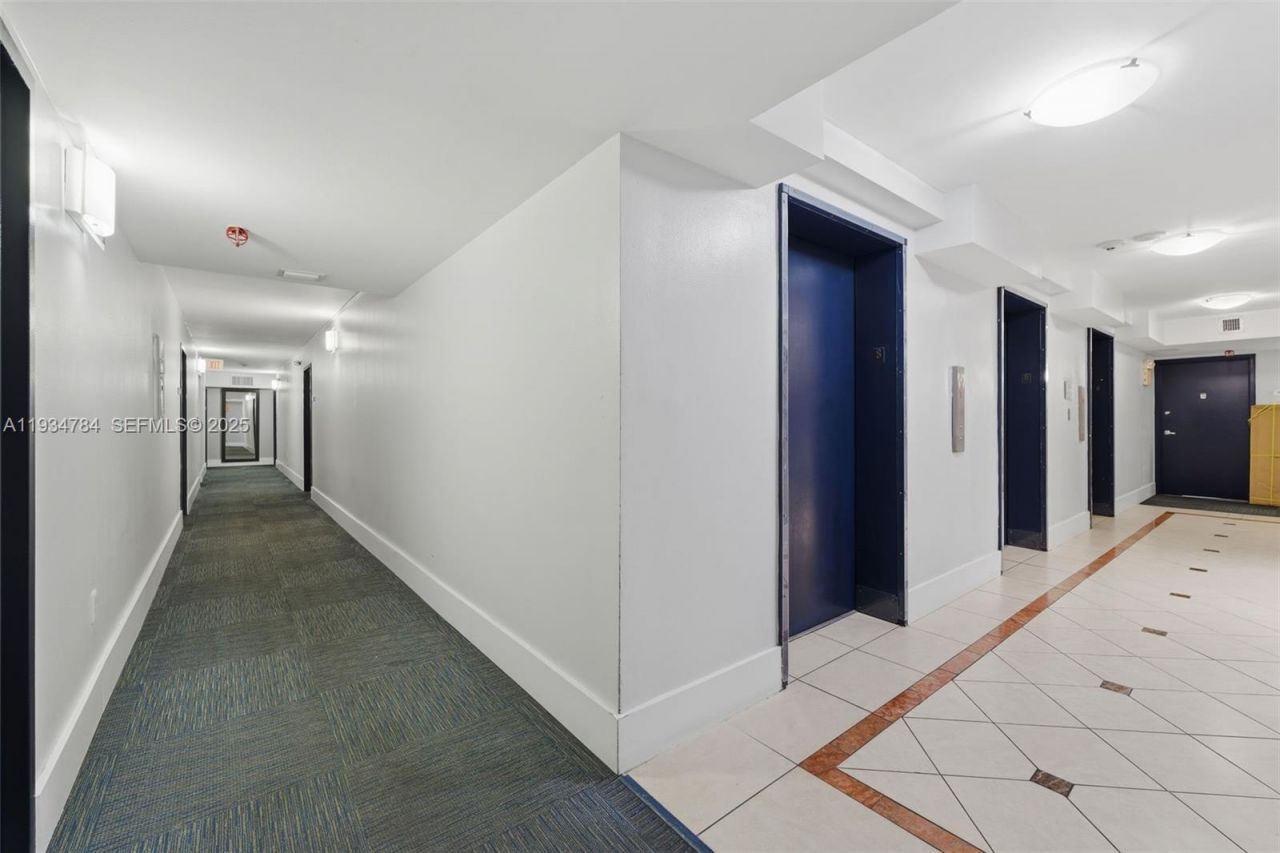 850 N Miami Ave, Unit W-806, Miami, FL 33136 Photo