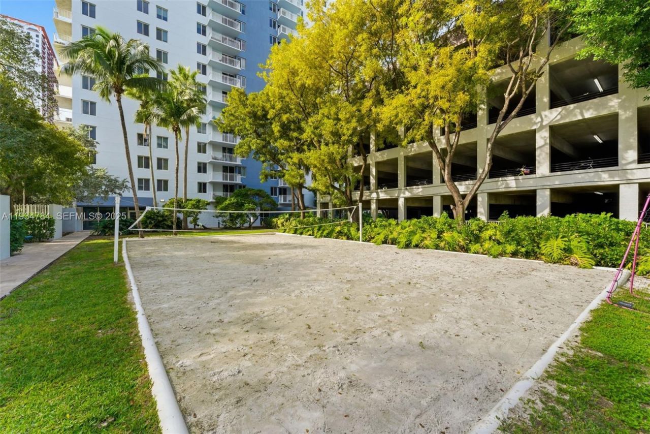 850 N Miami Ave, Unit W-806, Miami, FL 33136 Photo