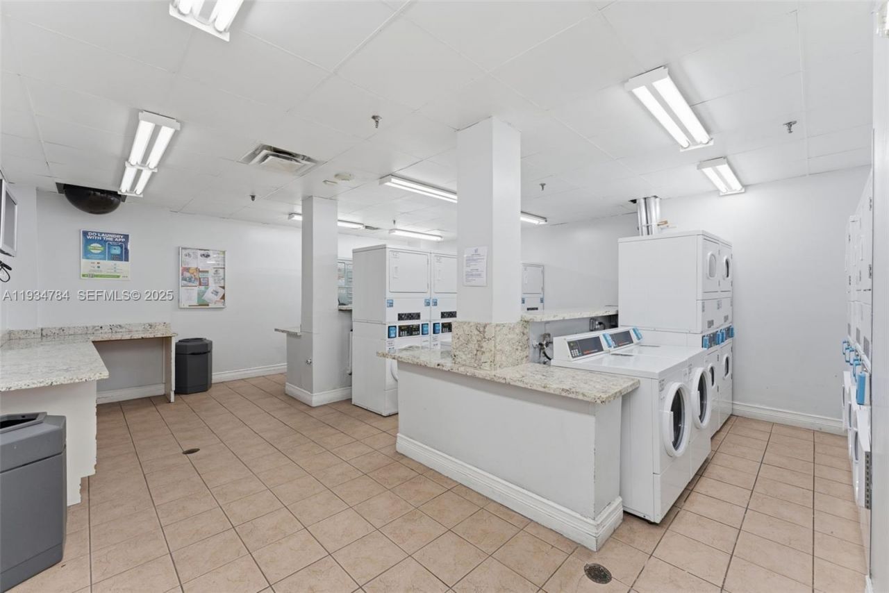 850 N Miami Ave, Unit W-806, Miami, FL 33136 Photo