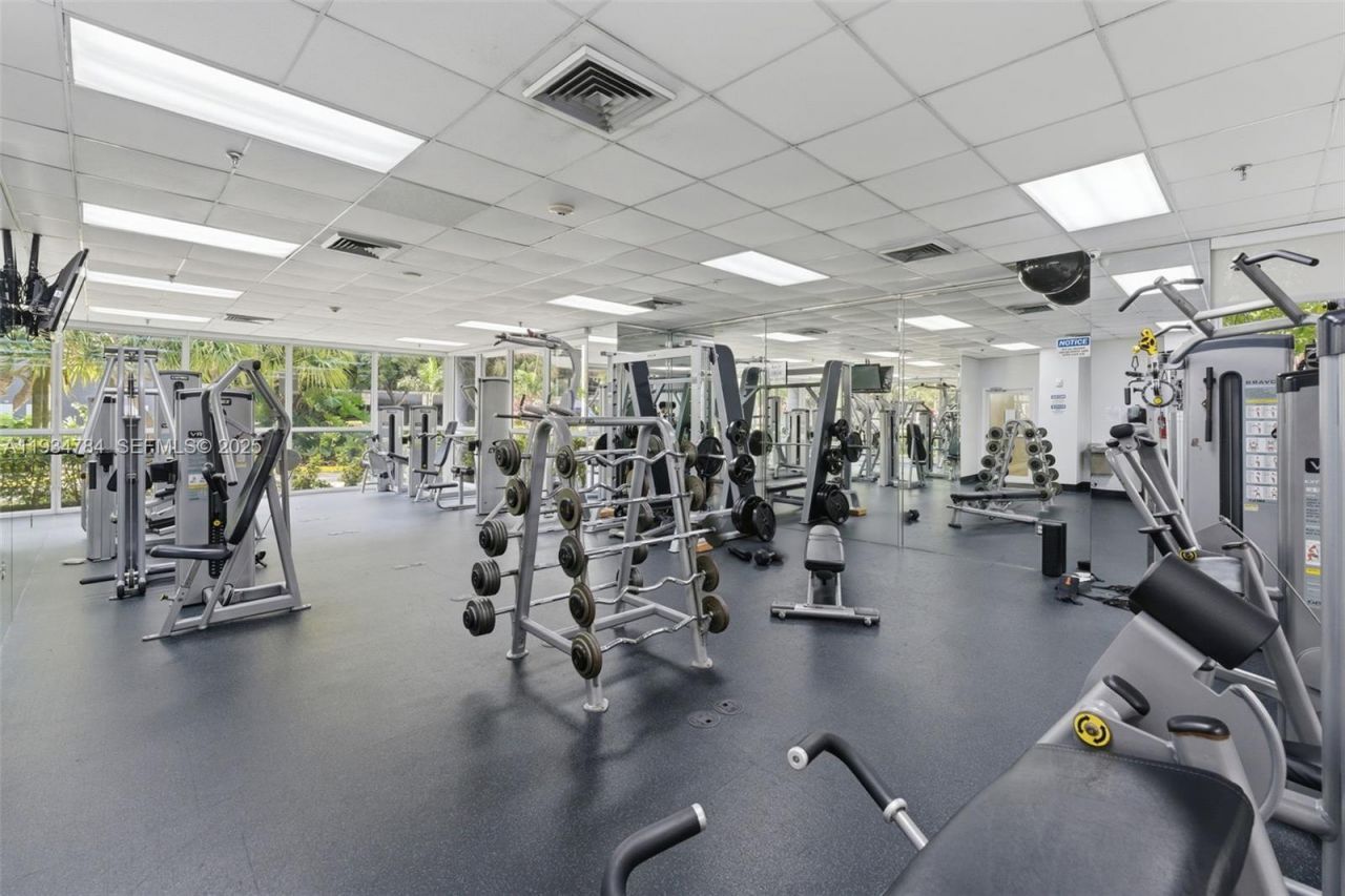 850 N Miami Ave, Unit W-806, Miami, FL 33136 Photo