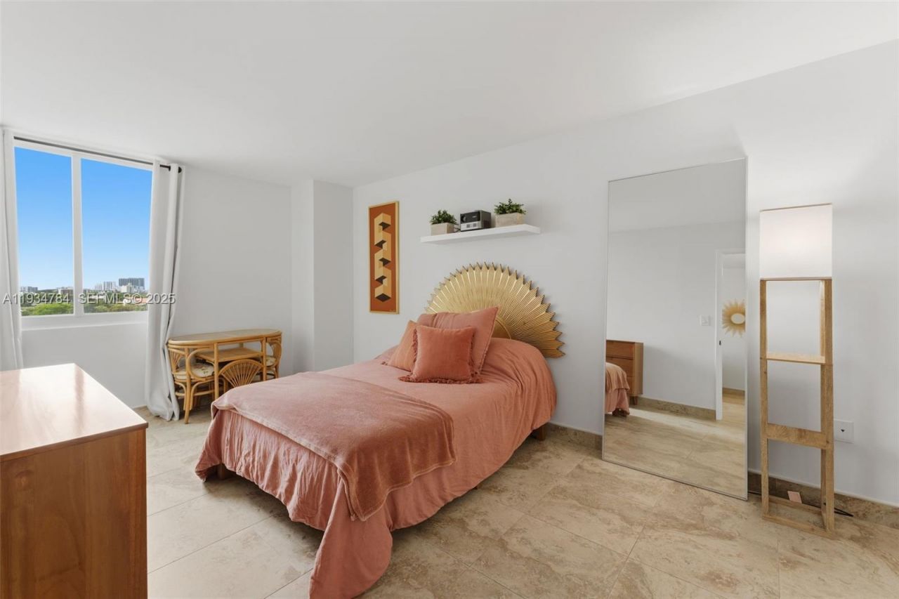 850 N Miami Ave, Unit W-806, Miami, FL 33136 Photo