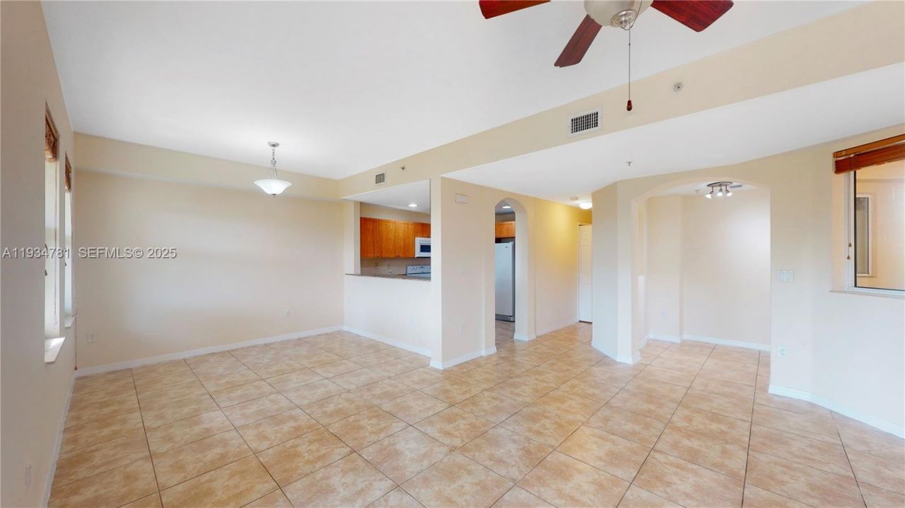 8999 NW 107th Ct, Unit 102-1, Doral, FL 33178 Photo