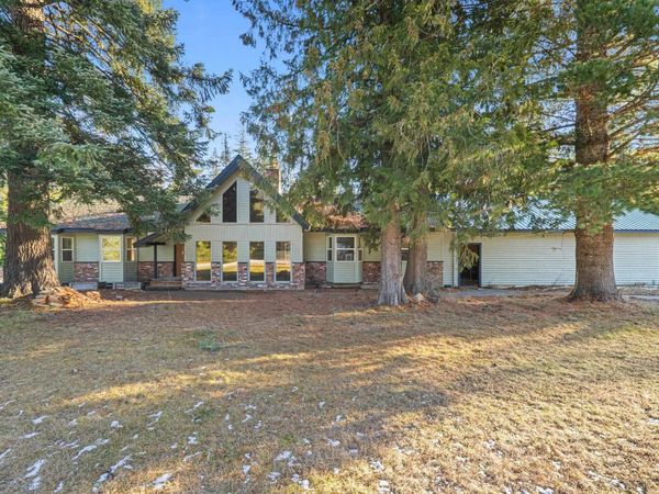 212 Danforth Rd, Usk, WA 99180