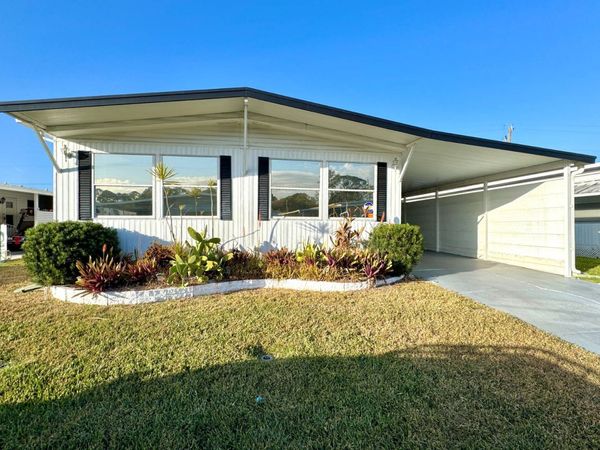 1282 Flintlock Dr, Daytona Beach, FL 32119