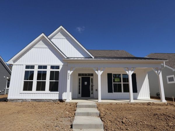6954 Corsican Loop N, Hilliard, OH 43026