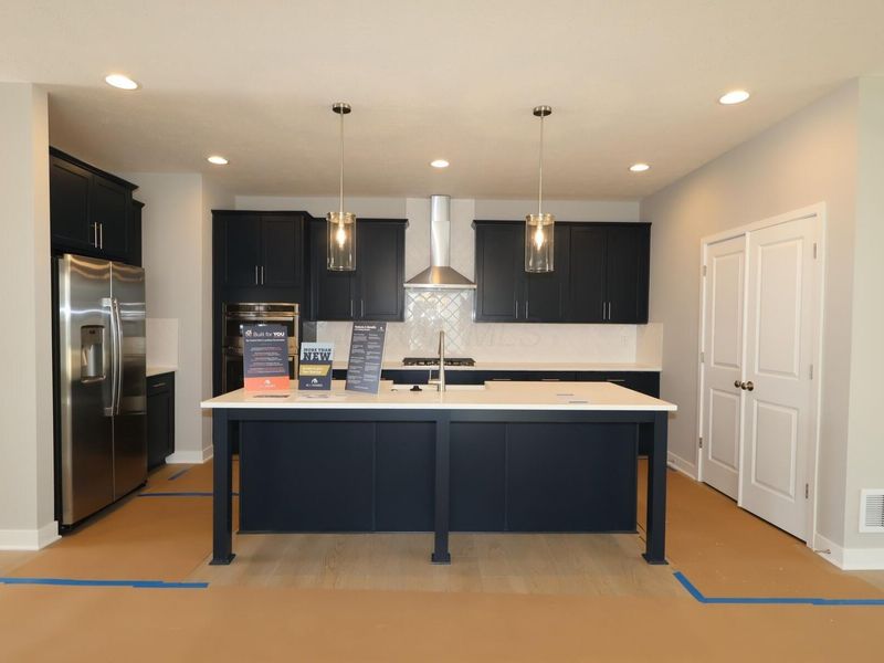 6954 Corsican Loop N, Hilliard, OH 43026 Photo 4