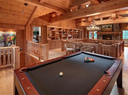 8458 Valhalla Drive, Truckee, CA 96161 Photo