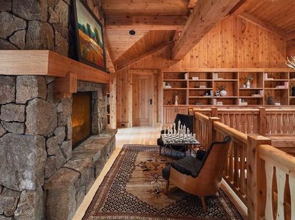 8458 Valhalla Drive, Truckee, CA 96161 Photo